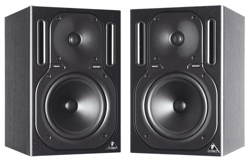 Behringer Truth B2030P