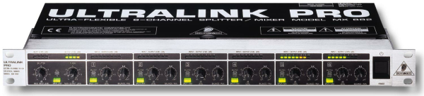 Behringer ULTRALINK PRO MX882