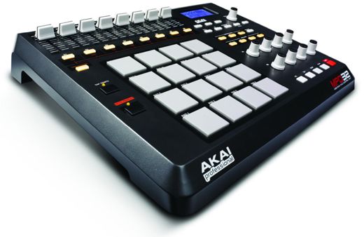 Akai MPD32